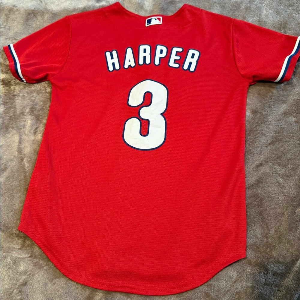 Genuine Merchandise Red Phillies Bryce Harper Kids Jersey - Picture 2 of 3